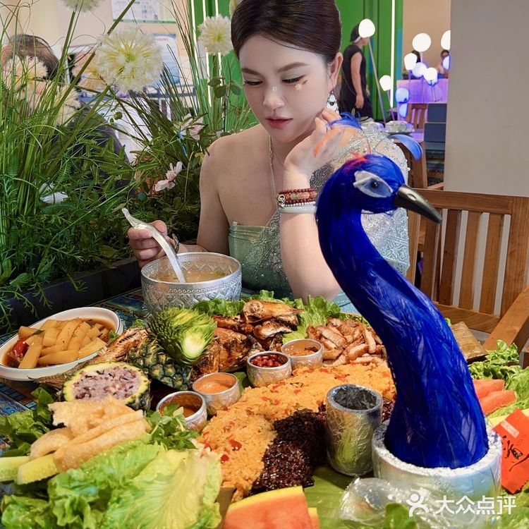 不得不吃的孔雀宴手抓饭！yyds