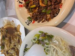 -何永光123鲜牛肉馆(1号店)