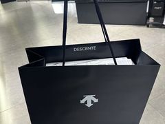 -迪桑特DESCENTE(青岛山东路万象城店)