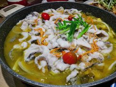 -山城外·非遗酸菜鱼(蜀都万达店)