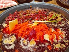 -旧街市鲜货老火锅(大光路店)