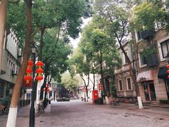 -黎黄陂路街头博物馆