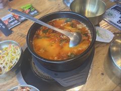 -延边河坝烧烤串城(车公庙店)