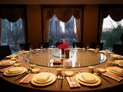 -御花园·粤菜·海鲜火锅(中山公园店)