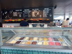 -Takapuna Beach Cafe