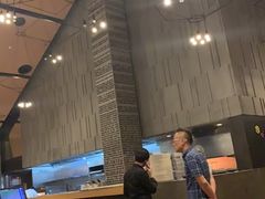 -WOLFGANG PUCK KITCHEN & BAR(迪士尼小镇店)