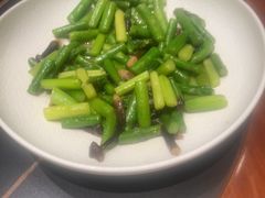 -柴火大院烤鸭民间菜