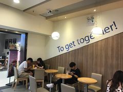 用餐区-DQ·蛋糕·冰淇淋(新佳丽店)