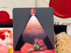 -HOT CRUSH趁热集合·现烤面包(上海环球港店)