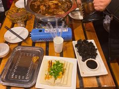 -聚首堂·特色小吃·肘子(什刹海德胜门店)