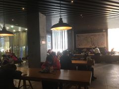 大堂-星巴克臻选(济南万达店)