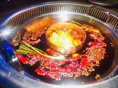 -城墙拐拐火锅(三峡广场黑金冠店)