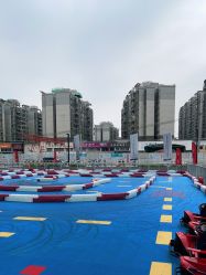 -跃梦星城卡丁车游乐园(优特汇店)