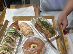 甜甜圈-巴黎贝甜(常德路店)