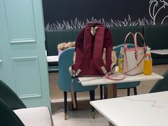 -安格丽娜·狗咖·猫咖羊驼咖(春熙路百盛商场店)