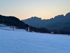 -济南卧虎山滑雪场