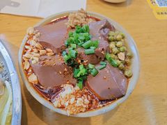 -谢老五跷脚牛肉·非遗传承店