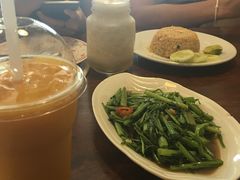-Dang restaurant (patong phuket)