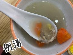 -瑞霖·隆江猪脚饭