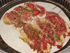 烤雪花原味牛五花-烤路里·韩国品质自助烤肉(石路天虹4号店)