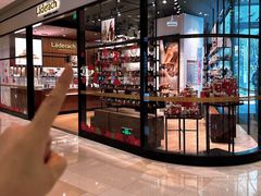 -Laderach 莱德拉(上海环贸iapm店)