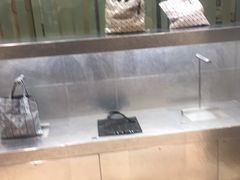 -三宅一生 (阪急梅田本店)