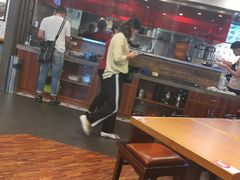 大堂-老妈米线(港龙店)