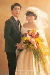 -喜爱高定婚纱摄影