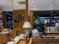 -宝丽眼镜(湖墅店)