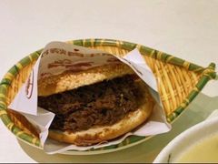 牛肉烧饼（多肉）-穆得·老周家牛肉烧饼(普利街店)