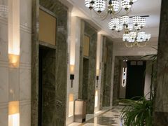 -万泊酒店(长沙五一广场国金中心店)
