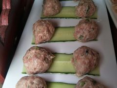 -二荆条·蜀鲜汇城市森林火锅