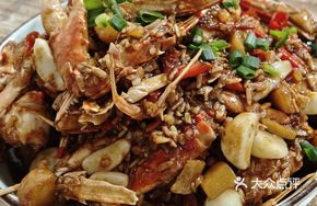 Sauce-Steamed Crab