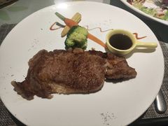 -又见马甲M8融合西餐厅(体育中心店)