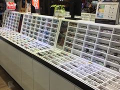 -臻美视爵眼镜·明月·依视路·蔡司折扣店(广渠门店)