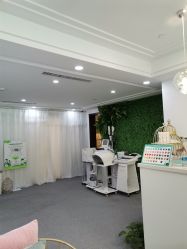 -YooMee优美智能科技美肤机构