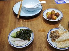 -九锅一堂酸菜鱼(新南凯德直营店)