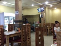 -Warung Babi Guling Ibu Oka 3