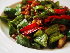 螺丝椒炒五花肉-大师傅金奖啤酒鱼(西街老店)