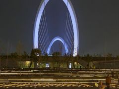 -南京眼步行桥