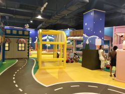 -多奇妙乐园·淘气堡·电玩·抓娃娃(海口吾悦店)