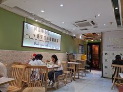 -丽丽三鲜螺蛳粉(田林路店)