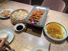 -红樱桃·欢乐餐厅(太原里店)