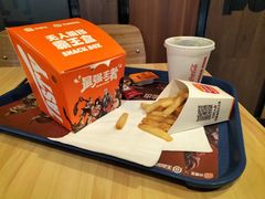 -汉堡王(万达坊店)