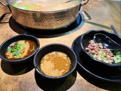 -左庭右院鲜牛肉火锅(新梅广场店)