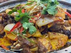 -三江源美食城