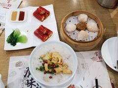 荔湾艇仔粥-赏点粤式点心(广州塔店)