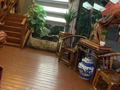 -东馆和天下特色餐饮(工农店)