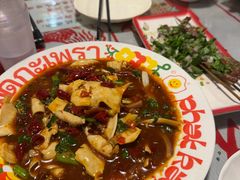 -辉记炭烧海鲜大排档·老字号(福田店)