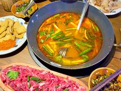 -贵厨酸汤牛肉(花果园国际中心店)